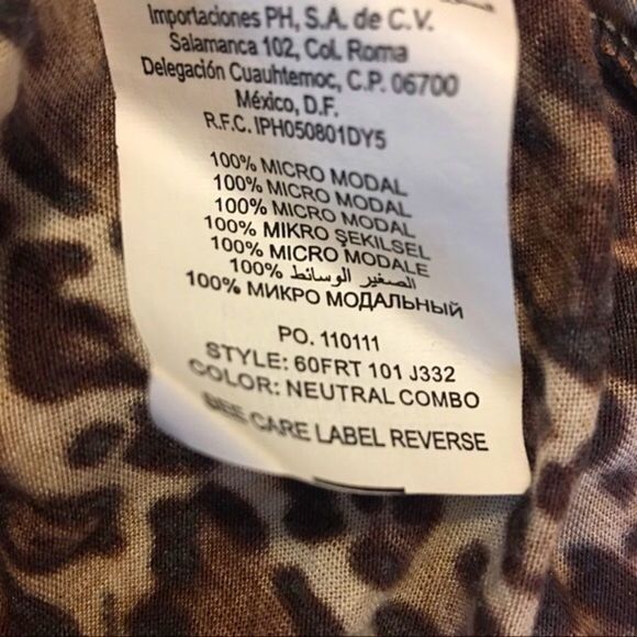 bebe Semi-Sheer Feline Soft Modal Longsleeved Top Size Small - Picture 7 of 10
